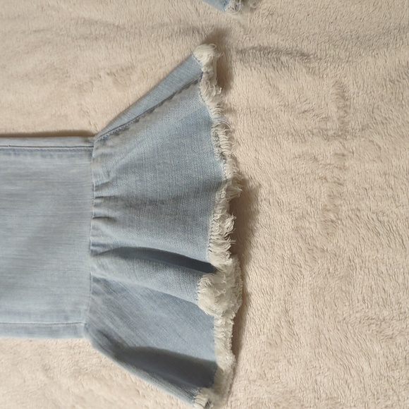 Vince Camuto flare crop jeans - Picture 4 of 4